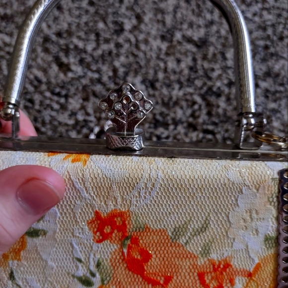 Mini Purse - Picture 5 of 6